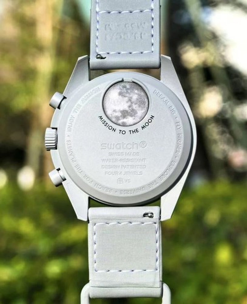 Swatch X OMEGA BIOCERAMIC Moonswatch 1965 Gray/White SO33M106 A1