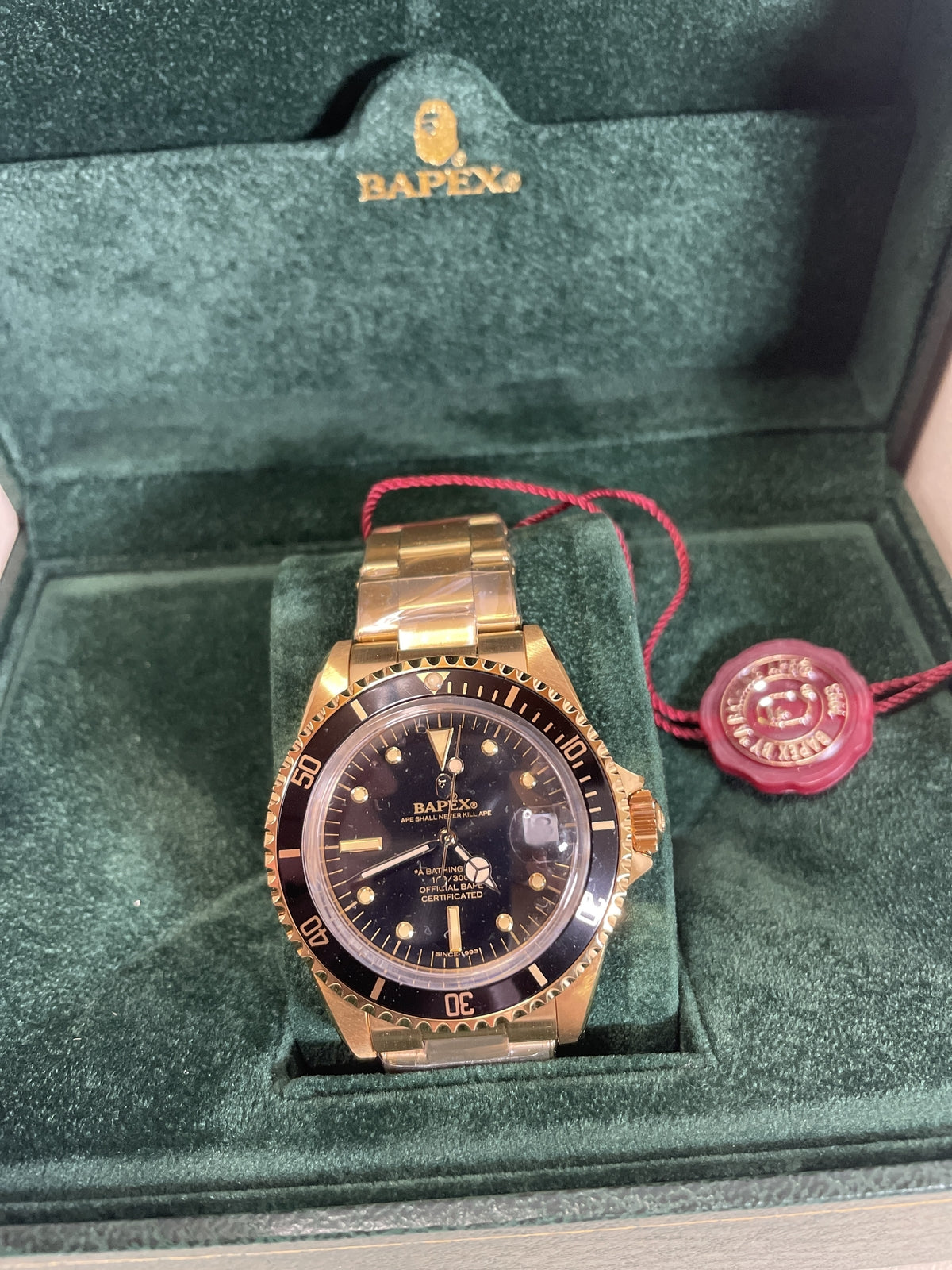 A BATHING APE CLASSIC TYPE 1 BAPEX Black Gold Men'S Watch Stainless Steel JP